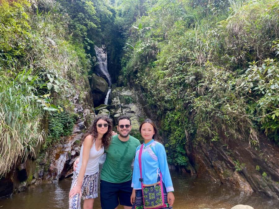 Sapa Trekking Private Tour With Ethnic Female Tour Guide - Key points at a glance