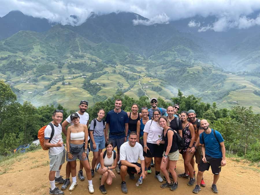 Sapa: Trekking Sapa One Day With Group Tour - The path to Ta Van and the Giay people