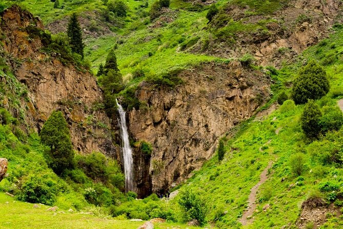 Scenic Kol Tor Lake Hike & Burana Tower in 1 Day - What is included, and what you still need
