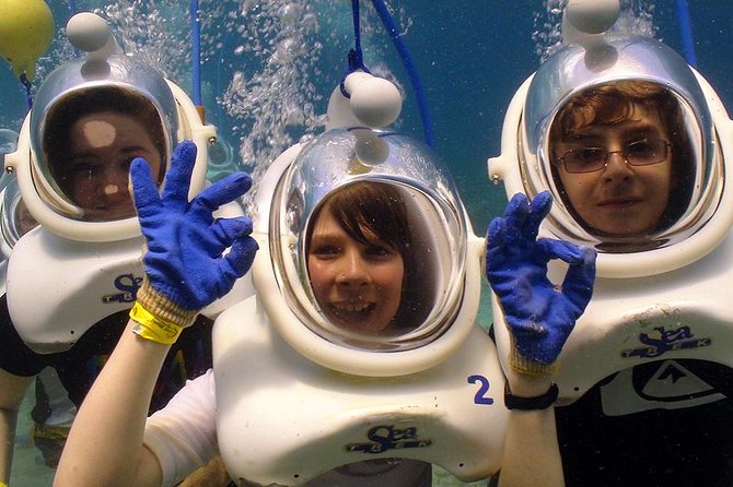 Sea Trek Helmet Dive at Coral World Ocean Park - Key points at a glance