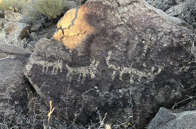Sedona Archaeology Hiking Tour - Practical packing advice for the 8:00 a.m. start