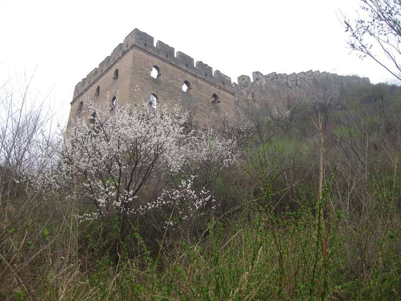 Self-guided challenging hiking from Jinshanling to Gubeikou - Leaving the wall at Taochunkou