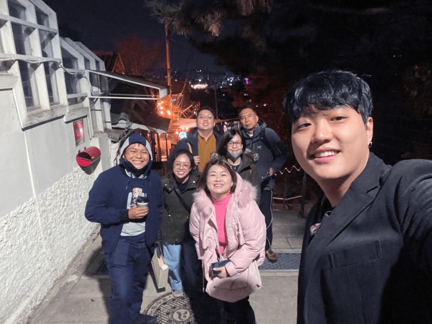 Seoul: Guided City Wall Sunset Hike with Korean Dinner - Sunset views, photo stops, and K-drama locations