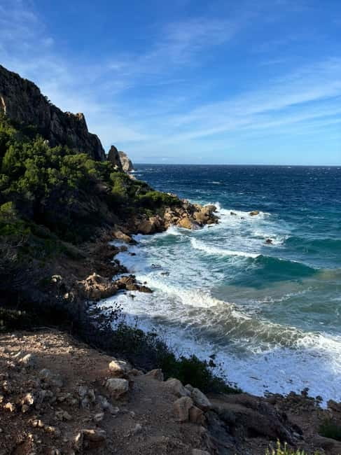 Serra de Tramuntana: Easy coastal hike with beautiful views - The first two hours on foot