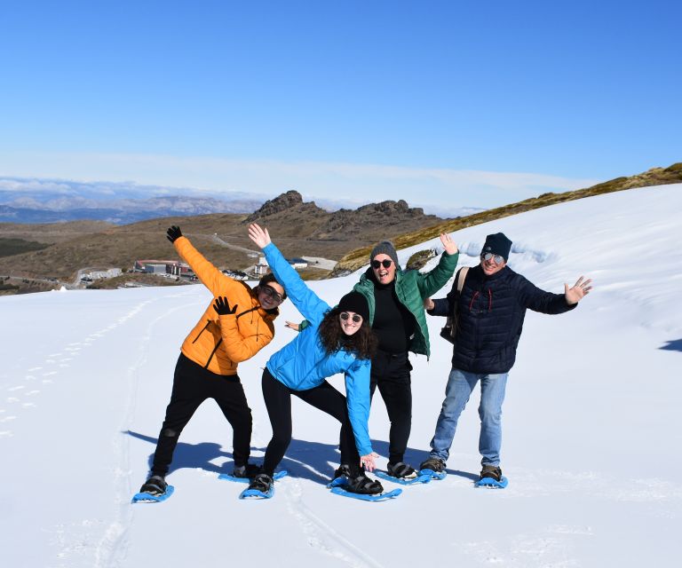 Sierra Nevada: Snowshoe Hiking Tour - A gentle route with real mountain conditions