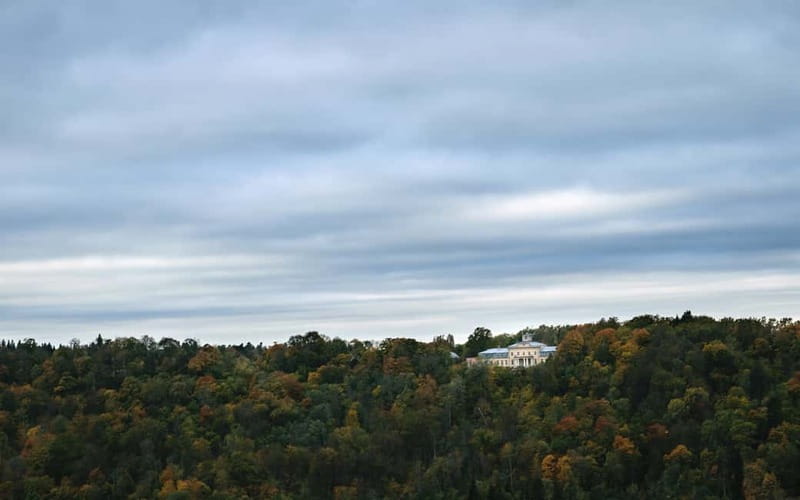 Sigulda Hiking Tour: A Day in the Switzerland of Latvia - Food, timing, and practical limits