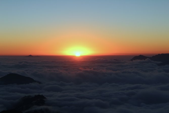 Singalila Ridge Trek from Darjeeling - 6 Days - Day 2: The steep climb to Sandakphu