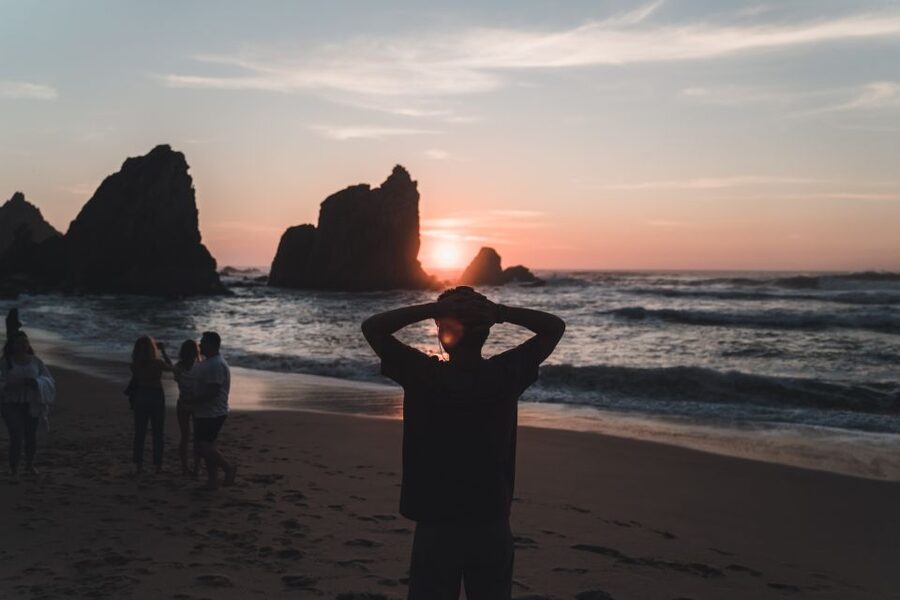 Sintra: Sunset Hike, Tapas & Wine at Secret Beach - Who should book this experience
