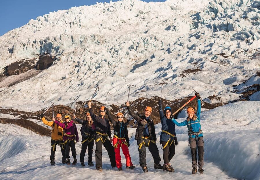 Skaftafell: Blue Ice Glacier Hike on Vatnajökull - Who should book this Falljökull hike?