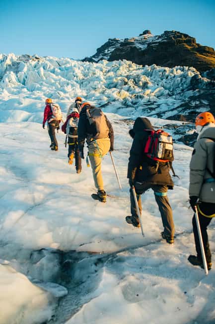 Skaftafell: Blue Ice Maze Glacier Hike on Vatnajökull - The guide makes the difference