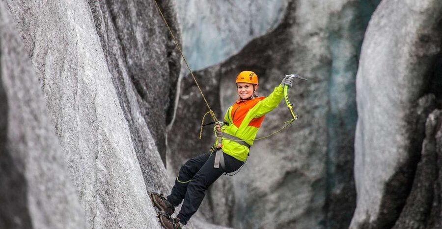 Skaftafell: Glacier Hike and Ice Climbing Guided Experience - Key points to know before you book