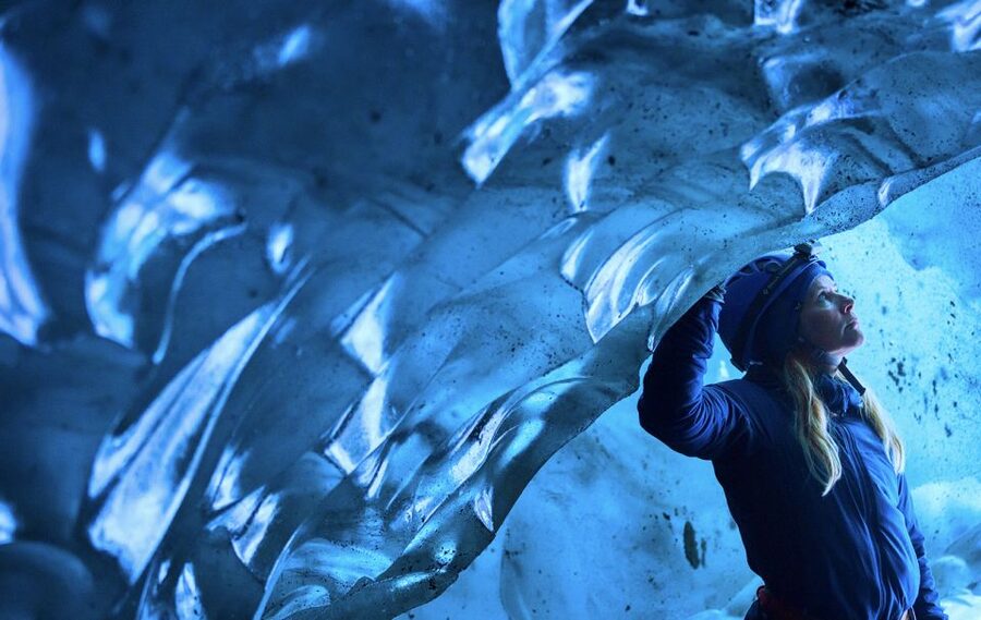 Skaftafell: Ice Cave Tour and Glacier Hike - Learning to walk safely on ice