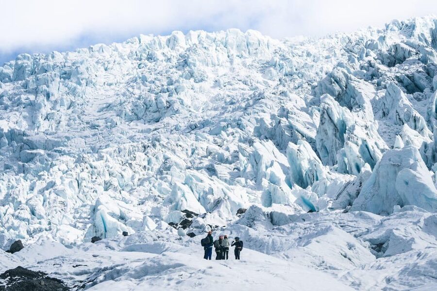 Skaftafell: Small-Group Vatnajökull Glacier Hike (Moderate) - Starting at Skaftafell and riding to the ice