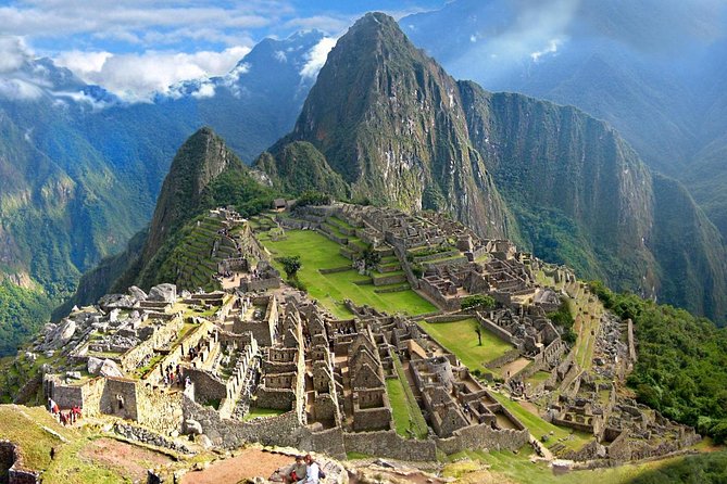 Small Group: 4-Day Inca Trail Trek to Machu Picchu - Day 2: The hard climb to Dead Woman’s Pass
