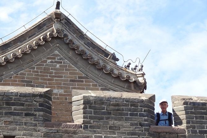 Small Group 6km hiking Jinshanling Great Wall EN speaking driver - The early Beijing pickup and long road to the wall