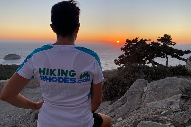 Small Group Hiking Sunset in Monolithos - Who should choose this outing?