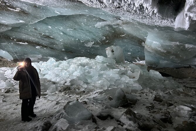 Snowshoe Hike to Castner Glacier Ice Cave - Guide quality and safety expectations