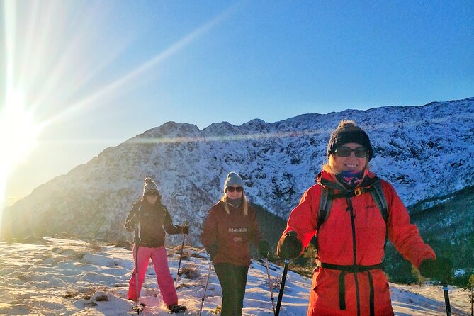 Snowshoe hiking in Bergen - Public tour - A hot drink and a distinctly Norwegian snack