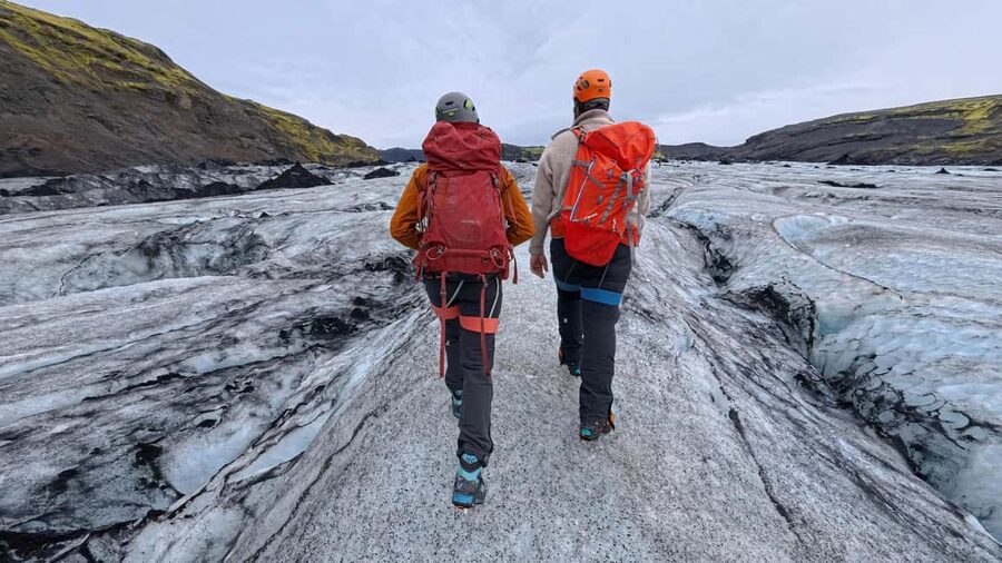 Sólheimajökull: Glacier Hike and Ice Cave Tour - Crevasses, ridges, and ash from Icelandic eruptions