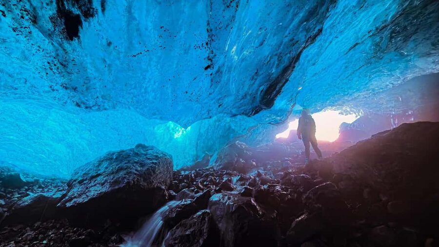 Sólheimajökull: Glacier Hike and Ice Cave Tour - What to wear and how hard it feels