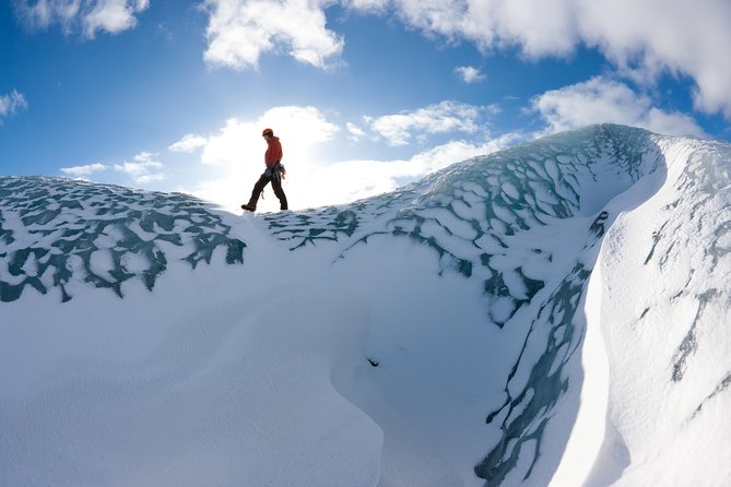 Sólheimajökull Glacier Hike - Small Group Blue Ice Adventure - Why Sólheimajökull makes a good first glacier hike