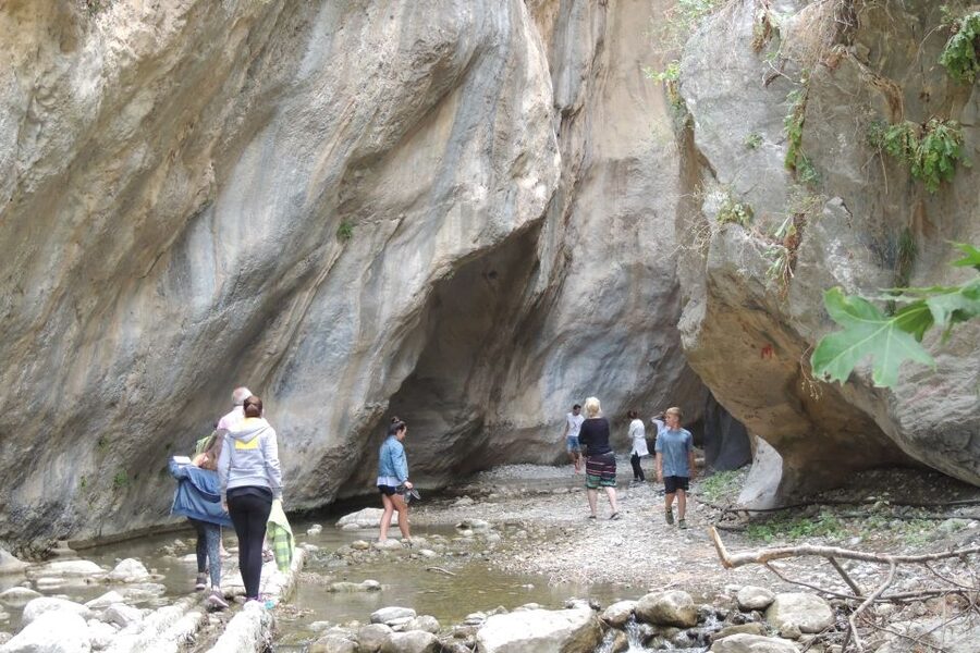 South Crete: Sarakinas Gorge Hike, Swim & Jeep Safari - A full day on Crete’s southeastern roads