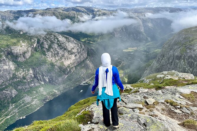 Stavanger: Kjerag Hike with Guide and Transportation - Key points to know before you book