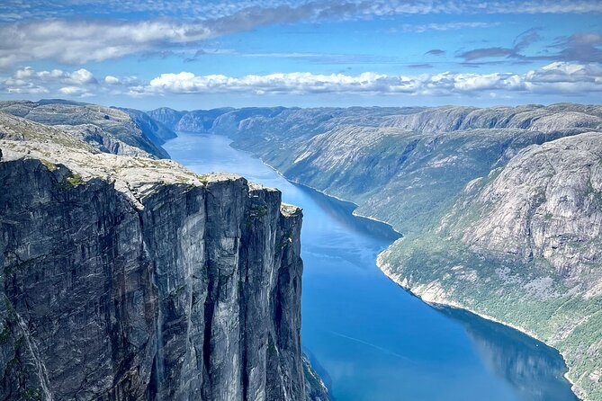 Stavanger: Kjerag Hike with Guide and Transportation - The road from Stavanger makes the journey part of the trip
