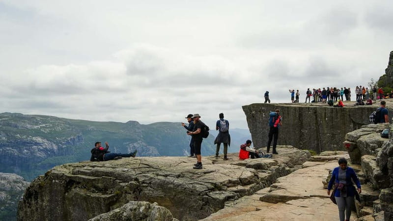 Stavanger: Lysefjorden Cruise and Preikestolen Hike - Key points to know before you go