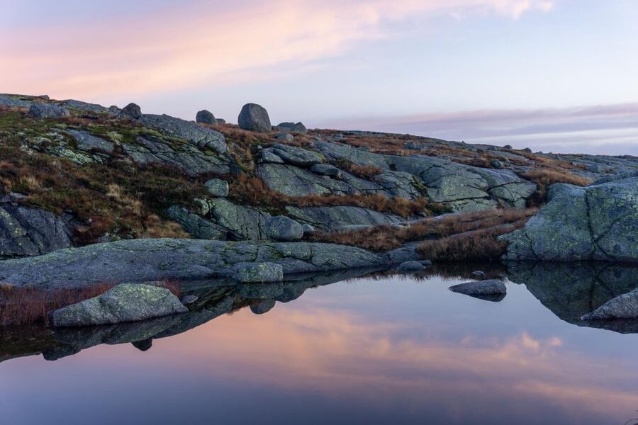Stavanger: Off-Season Hike to Kjerag + Packed Lunch - Is $273 a fair price?