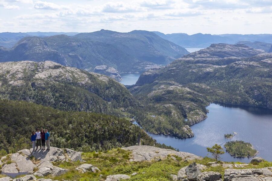 Stavanger: Preikestolen Hidden Trail Hike + Canoe + Lunch - A peaceful canoe crossing on Revsvatnet