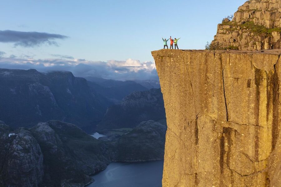 Stavanger: Preikestolen Sunrise Hike with Breakfast Buffet - Booking flexibility and practical details