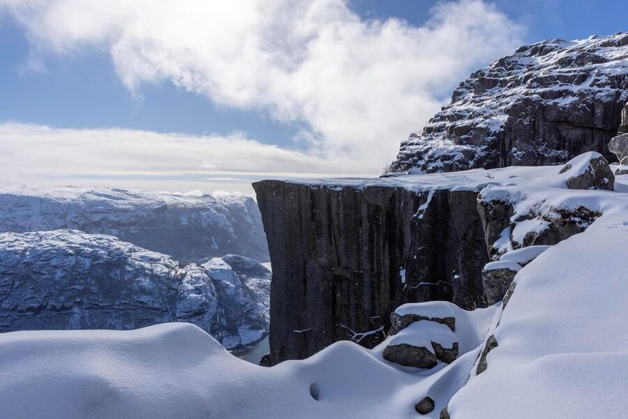 Stavanger: Preikestolen Winter Hike + Hot Lunch - Is $219 a fair price?