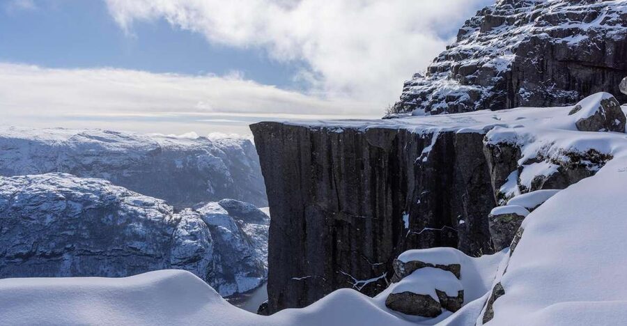 Stavanger: Preikestolen Winter Hike + Hot Lunch - Should you book it?
