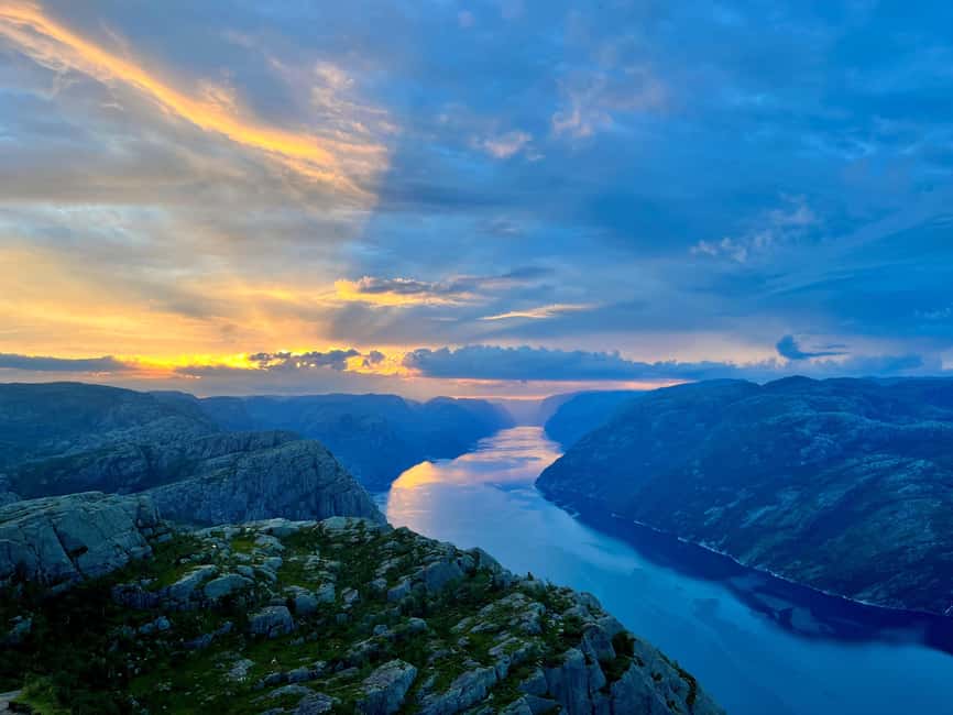 Stavanger/Sandnes: Preikestolen Guided Hidden Nature Hike - What the $208 price includes