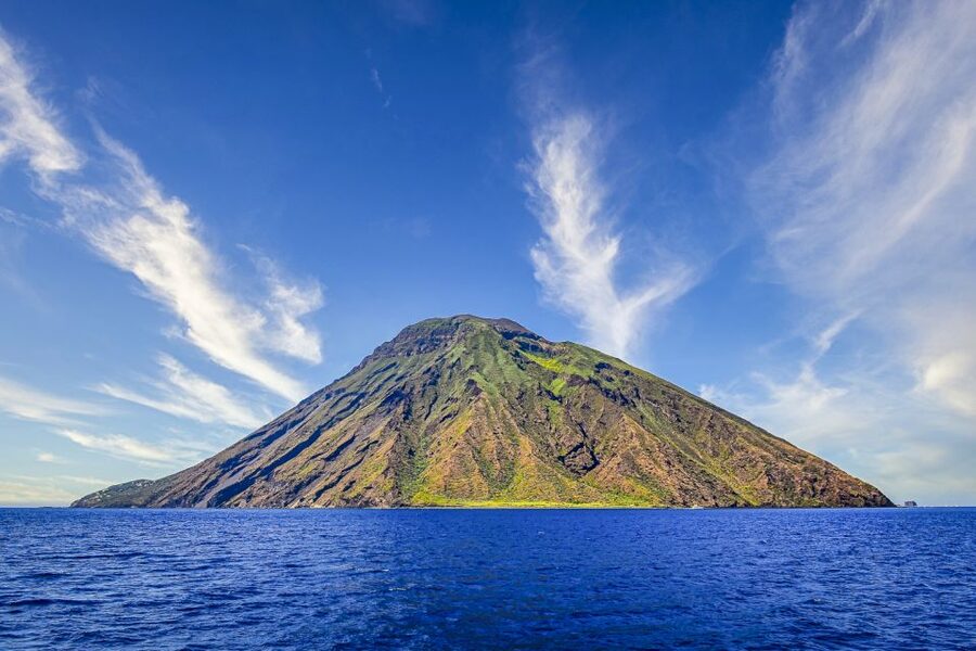 Stromboli: Sunset Trekking Tour - The first climb through green vegetation