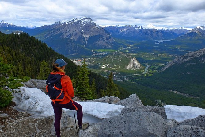 Sulphur Mountain Highline Trek in Banff - Meeting the guide at the Banff Gondola