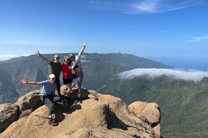 Sunrise & Hike : Pico do Areeiro to Pico Ruivo - Private Guided - Why the Pico do Areeiro to Pico Ruivo route matters