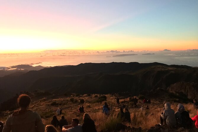 Sunrise & Hike : Pico do Areeiro to Pico Ruivo - Private Guided - Achada do Teixeira and the final descent