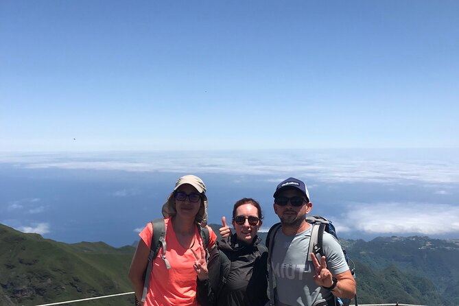 Sunrise & Hike : Pico do Areeiro to Pico Ruivo - Private Guided - Reaching Pico Ruivo