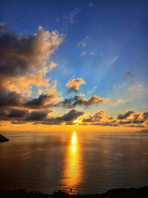 Sunset Explorer! Scenic Mountain Hike in Seychelles - Starting around 4:30 pm in Mahé