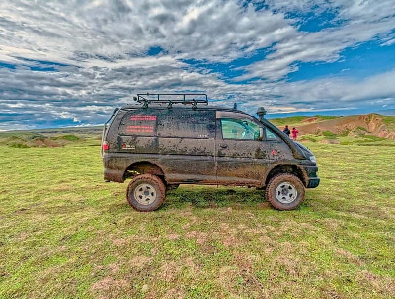 Tbilisi: Real Adventure – Gareja & Rainbow Desert 4x4 + Hike - The road out of Tbilisi begins with small local stops
