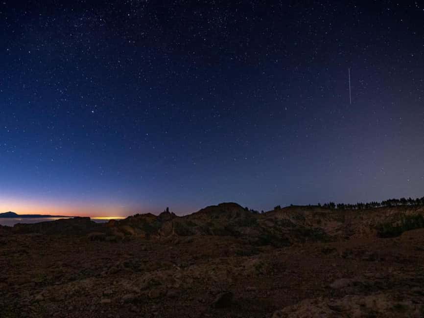 Tejeda: Sunset & Night Sky Guided Astronomy Hiking Tour - What the guide adds to the experience