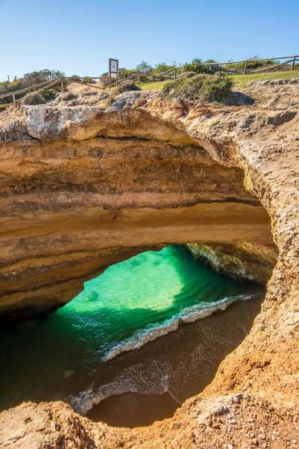 The Original 7 Hanging Valleys Guided Hike With Pickup - Who should book this hike?