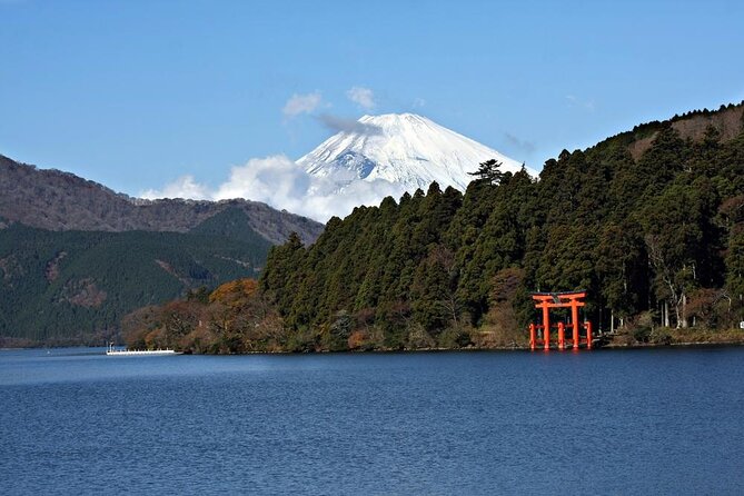 Traverse Outer Rim of Hakone Caldera and Enjoy Onsen Hiking Tour - A hard climb into Hakone’s quieter mountain country