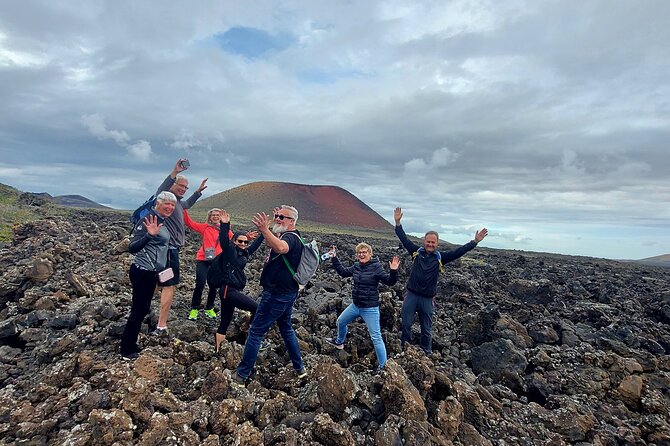 Trekking in the Volcanoes Natural Park in a small group - Heat, water, and sensible preparation
