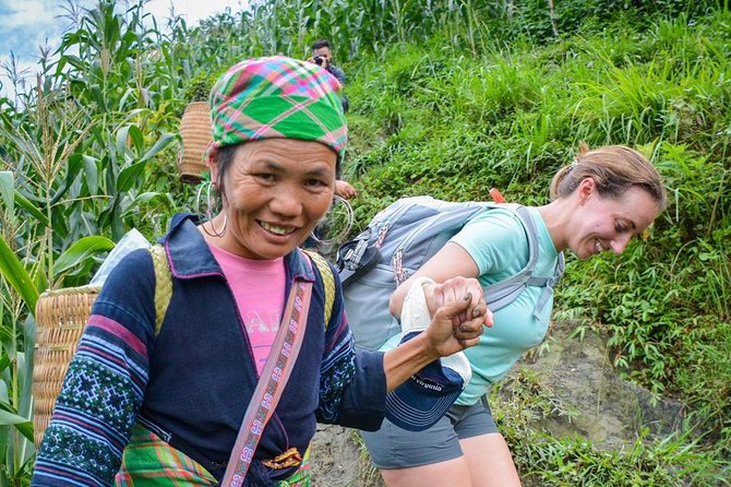 Trekking Through Rice Terraced Fields - 1Day - Ta Van and the Giay community