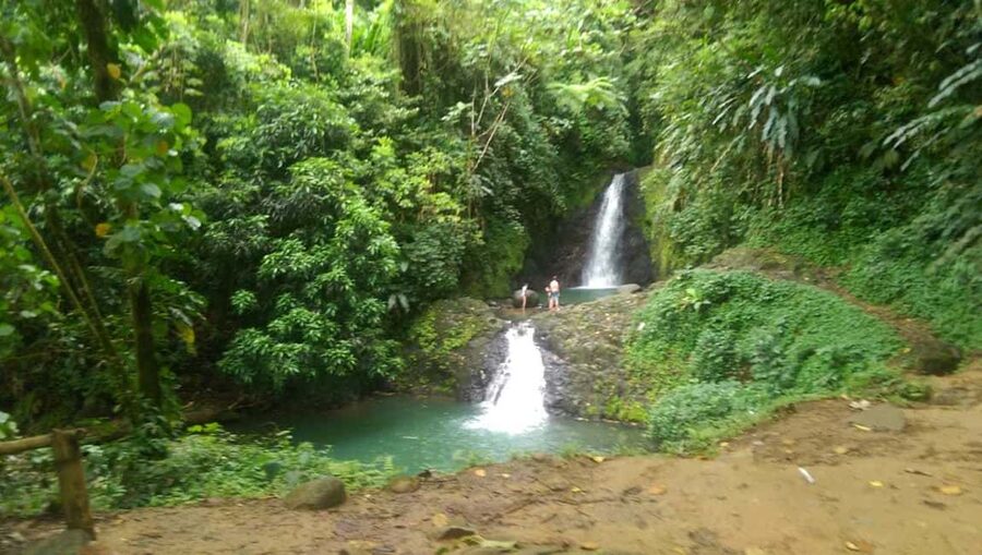 "Tropically Yours" Waterfall Nature Hike. - Seven Sisters Falls makes this more than a simple sightseeing drive