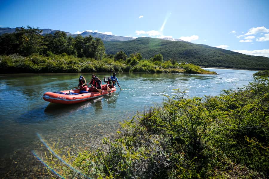 Ushuaia: Tierra del Fuego Trekking and Canoeing - From Ushuaia to the southern edge of the park