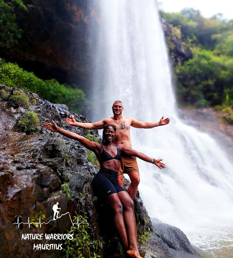 Vacoas-Phoenix: Private Hiking Tour to Tamarind Falls - How difficult is the three-hour hike?
